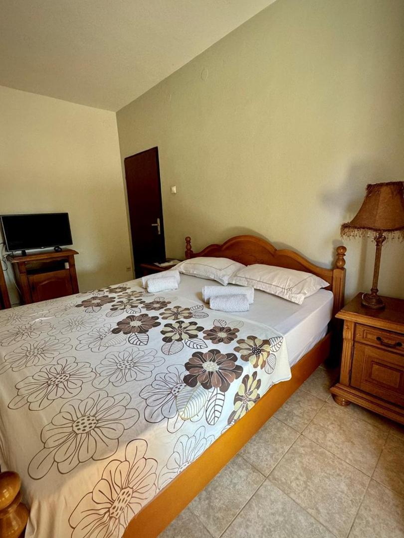 Hotel Casa Family Ulcinj Exterior foto